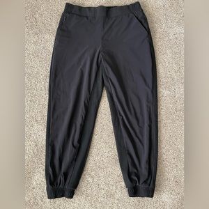 Athleta Black Brooklyn Lined Joggers 10P